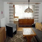 Apartman Gaestehaus Math *