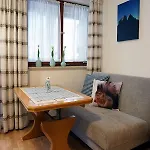 Gaestehaus Math * Oberstdorf