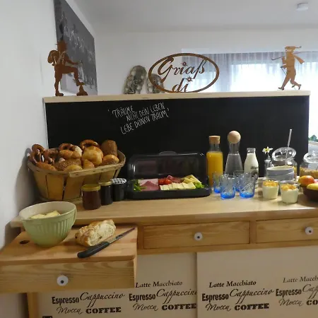 Gaestehaus Math Apartamento *